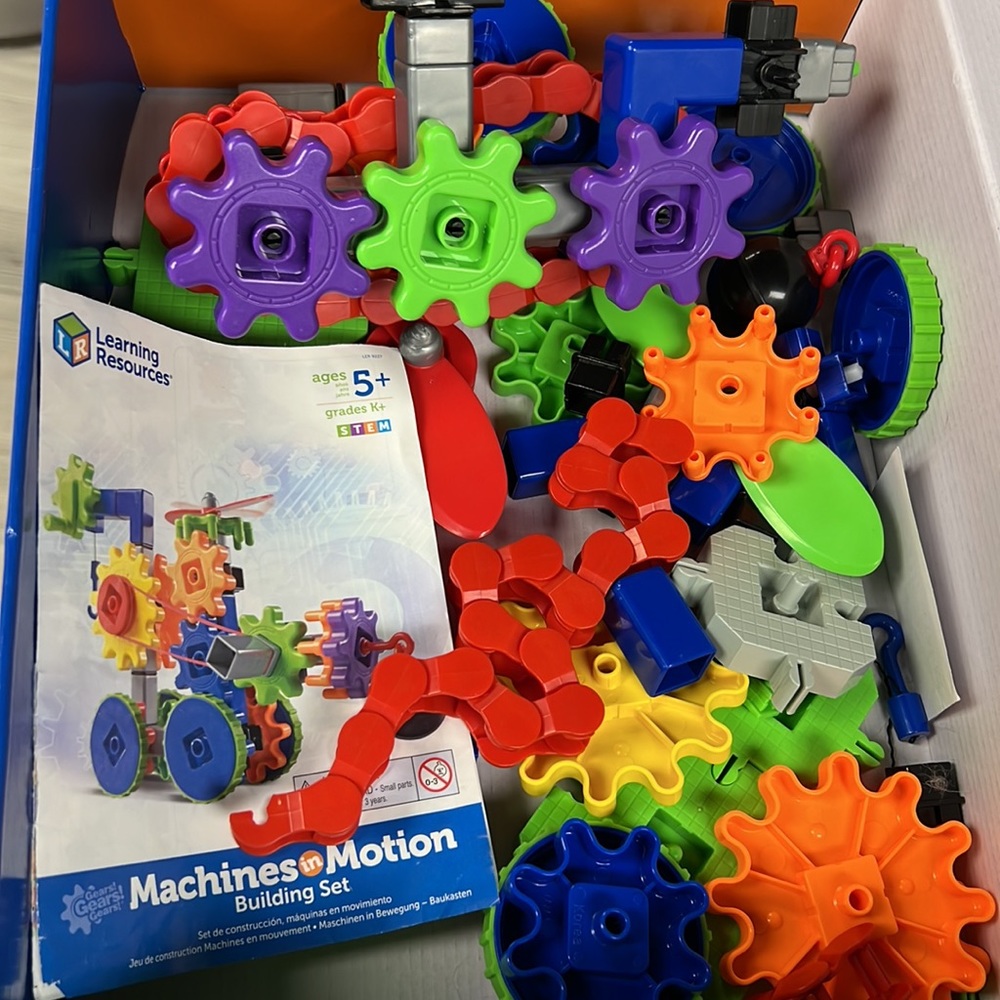 Learning a resources Machine Motion Building Set - Picture 2 of 6